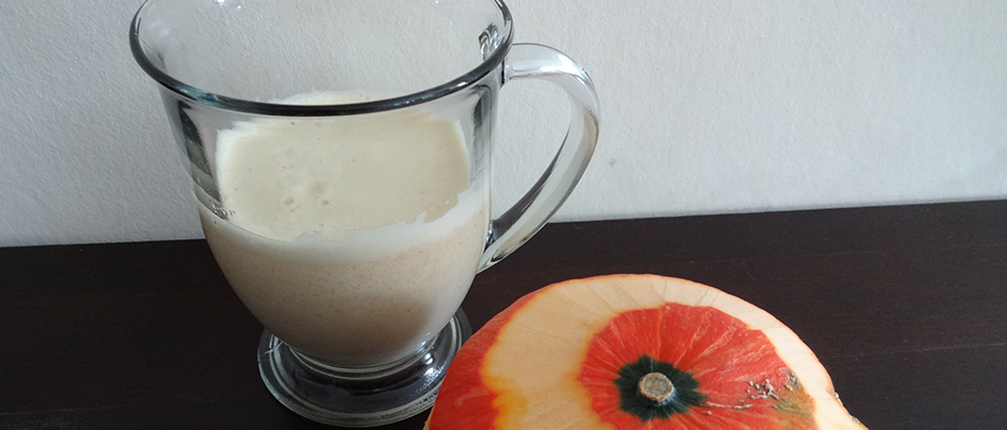 Hier geht Monika ein Licht auf | Kürbisschnitzen zu Halloween Hier geht Monika ein Licht auf | Kürbisschnitzen zu Halloween